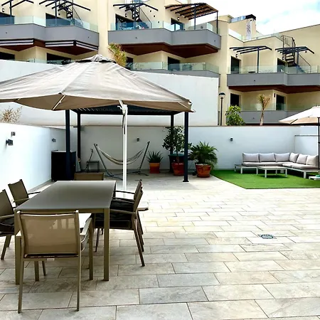 Gran Terraza En Marinsa *