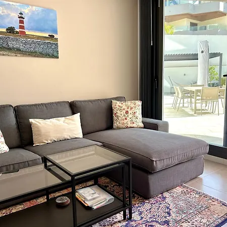Gran Terraza En Marinsa